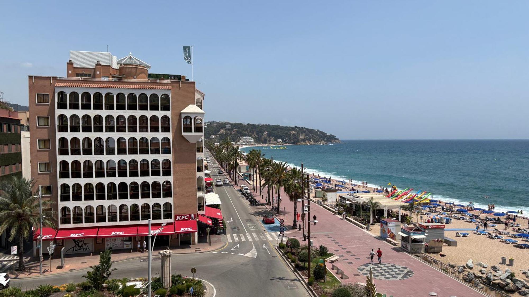 Paradise Lloret